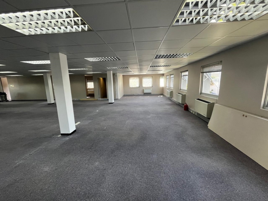 To Let Commercial Property for Rent in Rosendal Western Cape